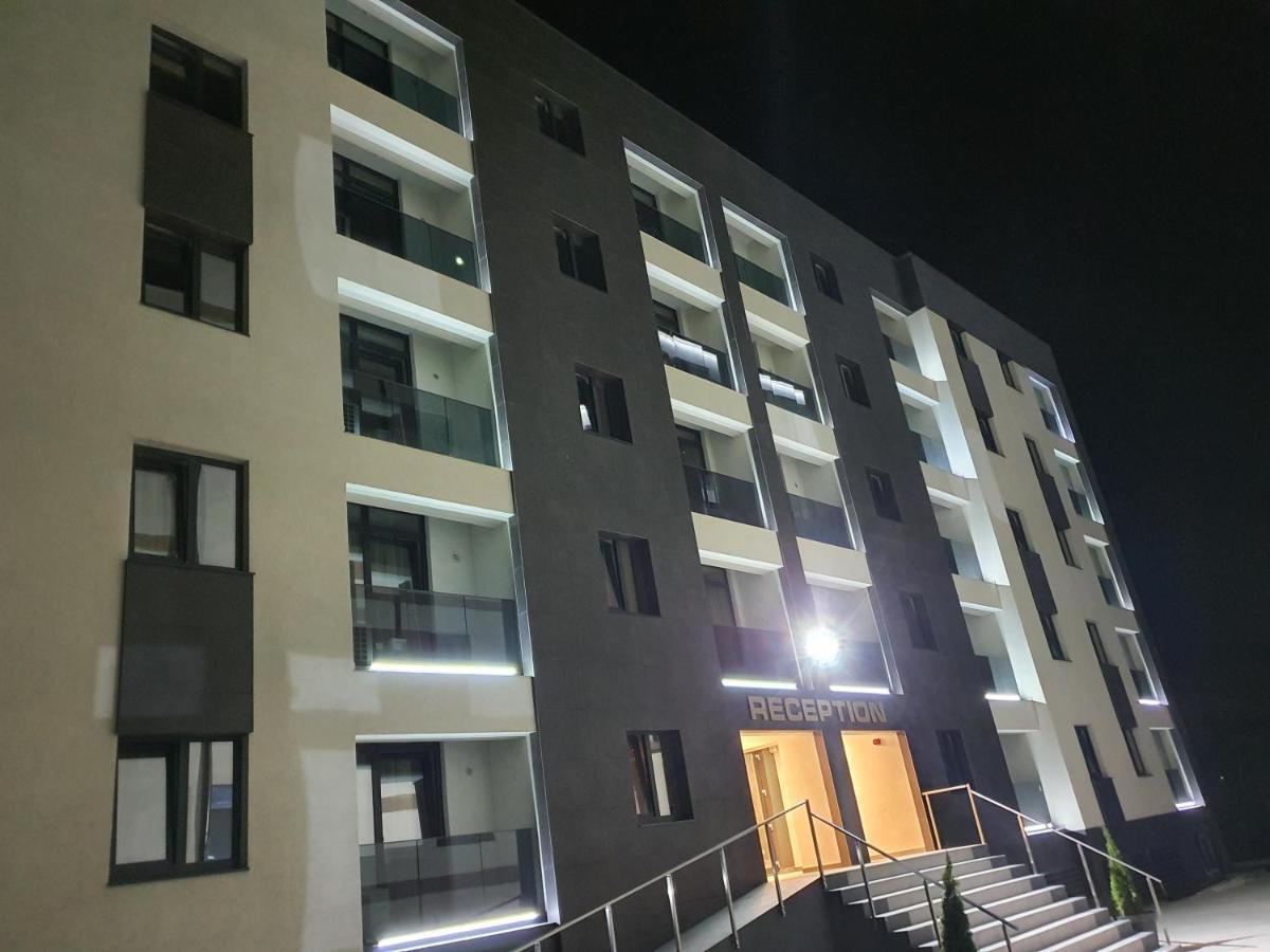 Aparthotel Nevada - Apartamente Констанца Экстерьер фото